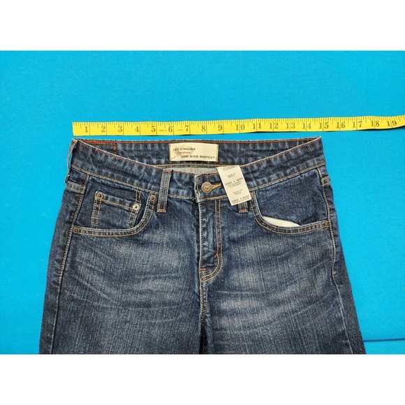 Levi Strauss Signature Women's Stretch Low Rise Bootcut Denim Jeans Size 4 - Picture 7 of 10
